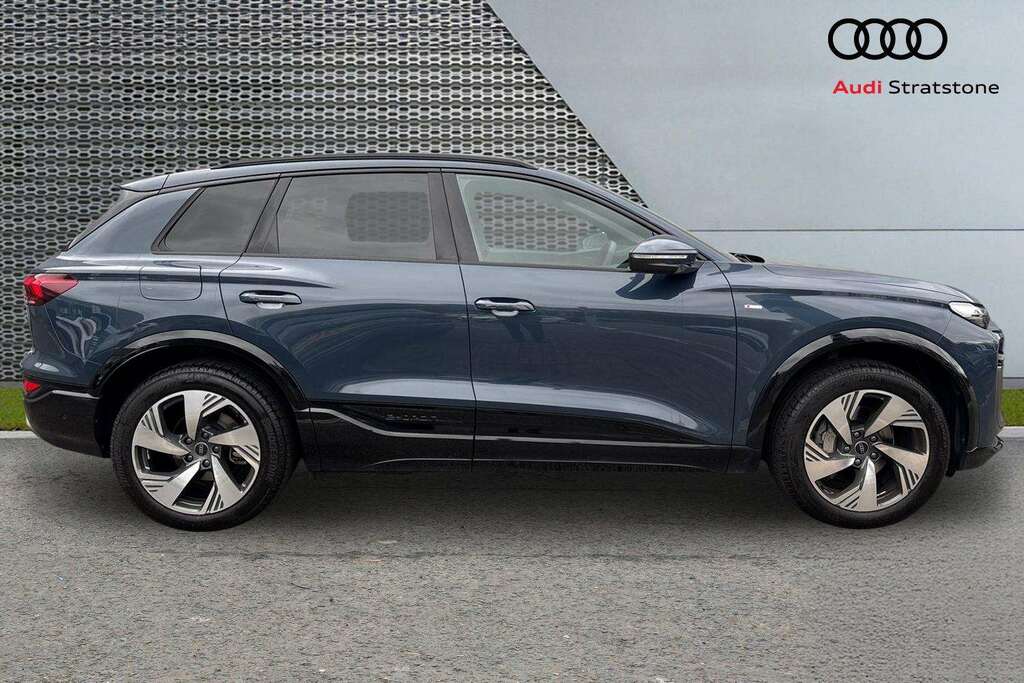 Audi Q6 E-Tron 185Kw 83Kwh S Line 2025 BG75OSE Blue #4