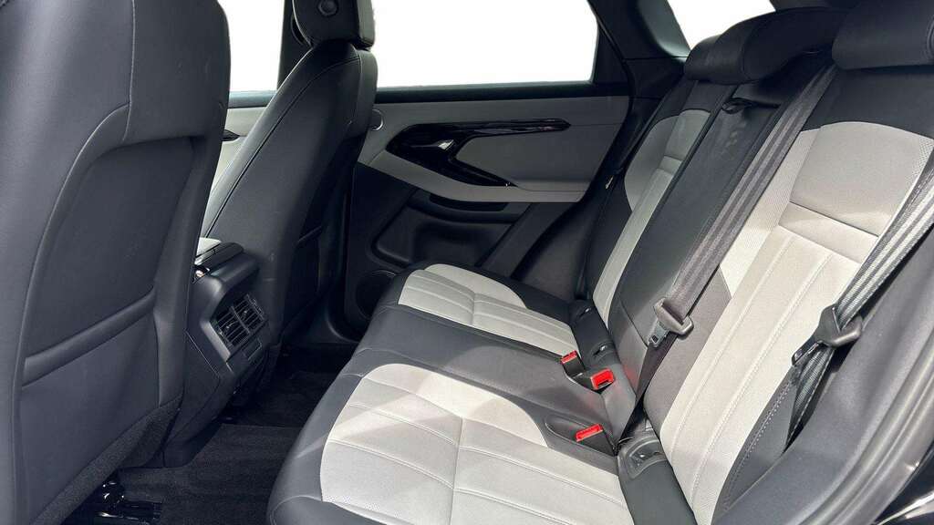 Land Rover Range Rover Evoque 1.5 P270e Dynamic Se 2025 BU25WFM Black #4