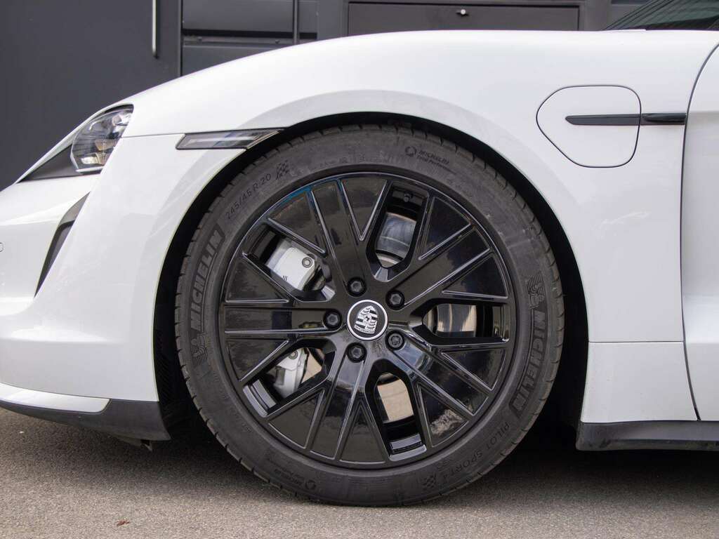 Porsche Taycan 500Kw Turbo 93Kwh 2022 AJ22VWS White #3