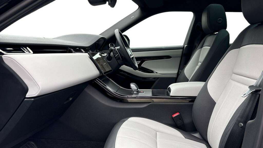 Land Rover Range Rover Evoque 2.0 D200 Edition 2025 GN75TTU Black #3