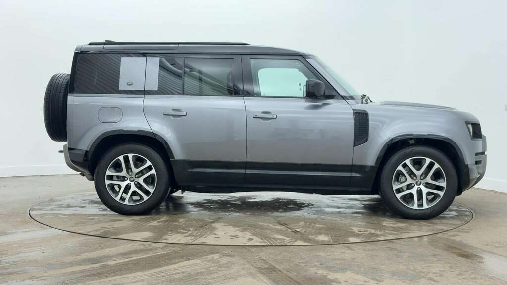 Land Rover Defender 110 2.0 P400e X-dynamic Se 110 2024 Grey #5
