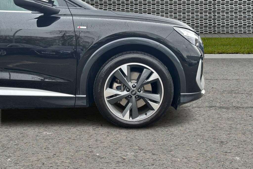 Audi Q4 E Tron 210Kw 45 82Kwh S Line Leather 2025 BP75CXN Black #5