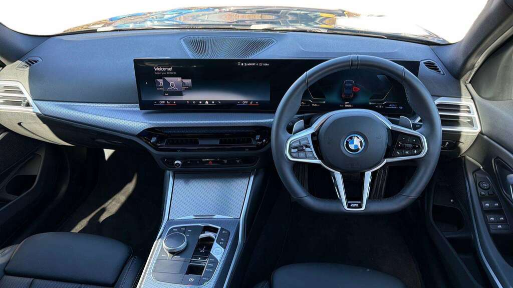 BMW 3 Series 330E 22.3 Kwh M Sport Step 2025 YE75APZ Black #6
