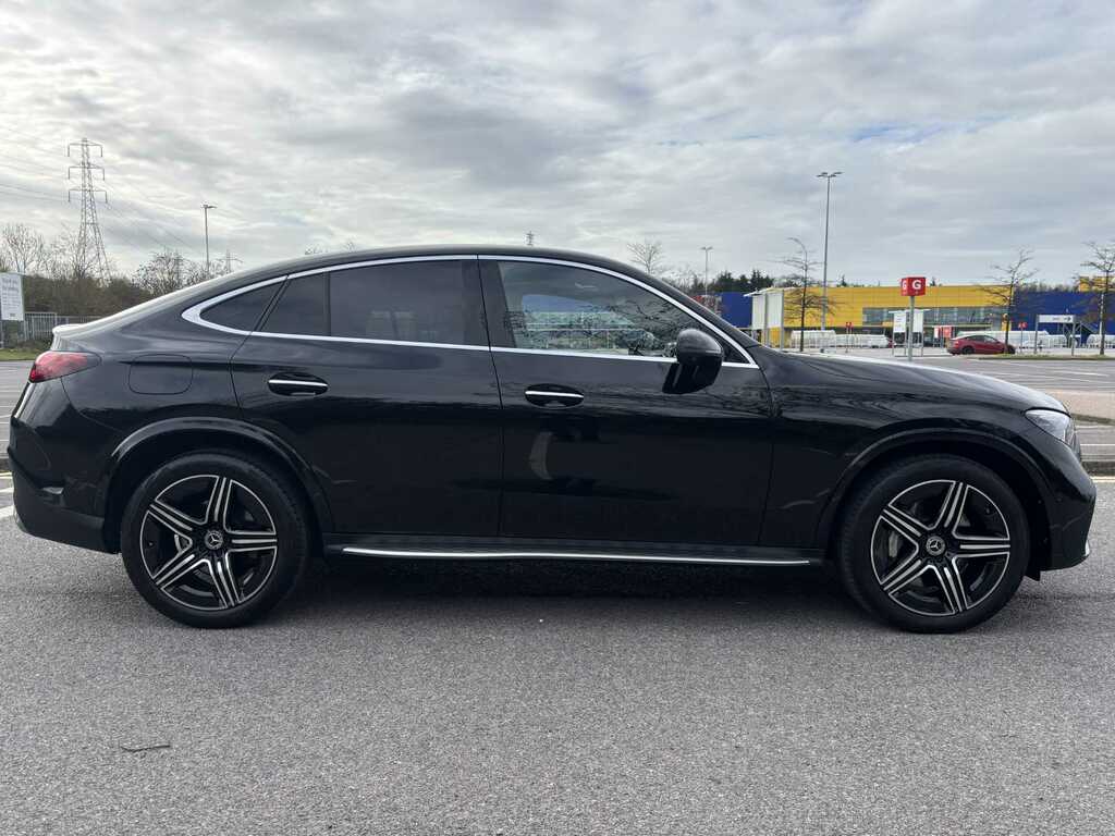 Mercedes-Benz GLC Class Glc 300 4Matic Amg Line Premium 9G-tronic 2023 DA73HJE Black #2