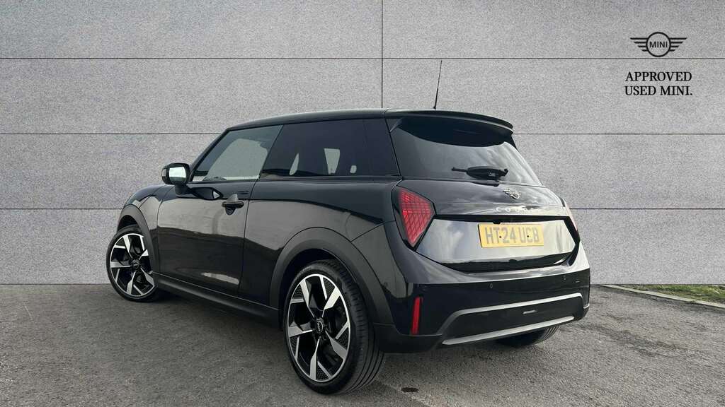 Mini Hatch 2.0 S Exclusive Level 2 2024 HT24UCB Black #2