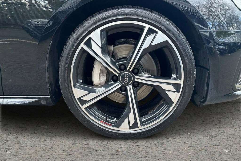 Audi A4 40 Tfsi 204 Black Edition S Tronic 2023 DX73WRF Black #5