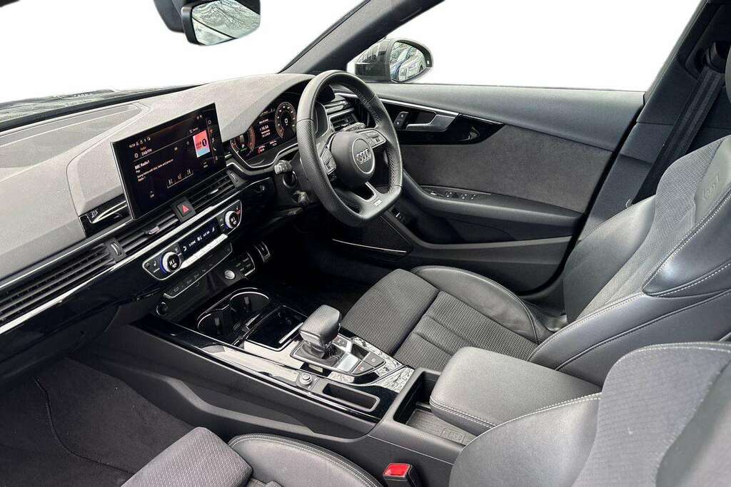 Audi A4 40 Tfsi 204 Black Edition S Tronic 2023 DX73WRF Black #2