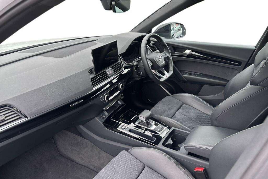 Audi Q5 40 Tdi Quattro Black Edition S Tronic 2024 DX74UFM White #2
