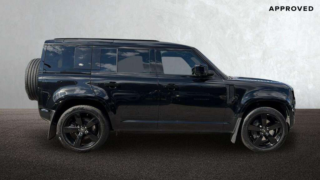 Land Rover Defender 110 3.0 D250 X-dynamic Hse 110 2023 BG23OHR Black #5