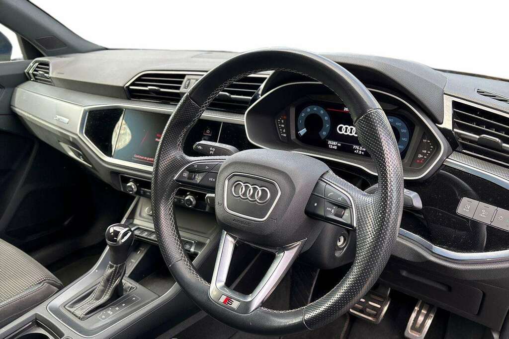 Audi Q3 35 Tfsi S Line S Tronic 2022 VU22DSE Blue #6