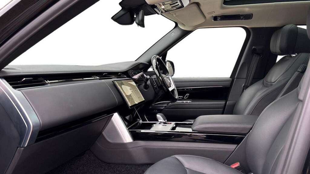 Land Rover Range Rover 3.0 D300 2024 KK24BZS Black #3