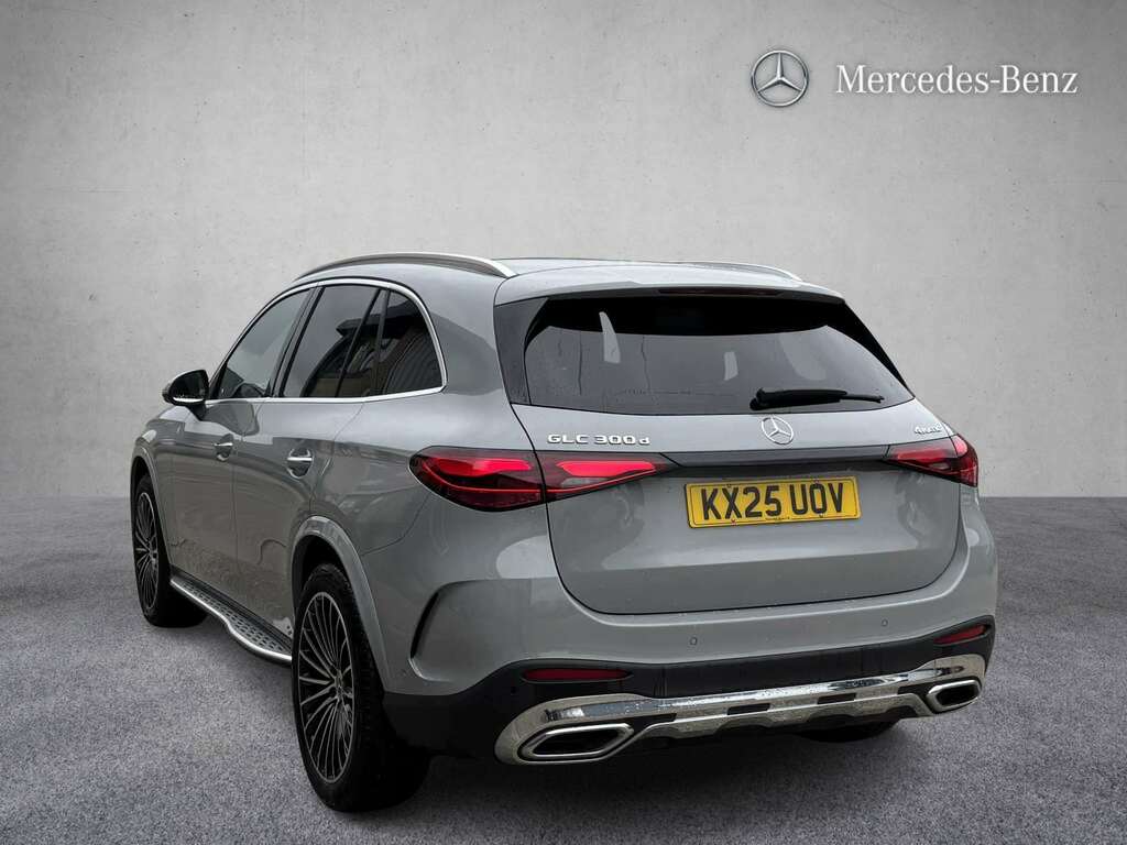 Mercedes-Benz GLC Class 300D 4Matic Amg Line Premium 9G-tronic 2025 Grey