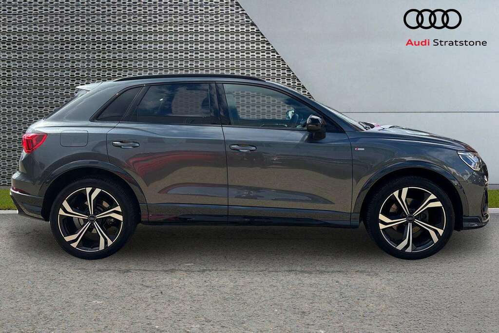 Audi Q3 35 Tfsi Edition 1 S Tronic 2020 LR70YVK Grey #4