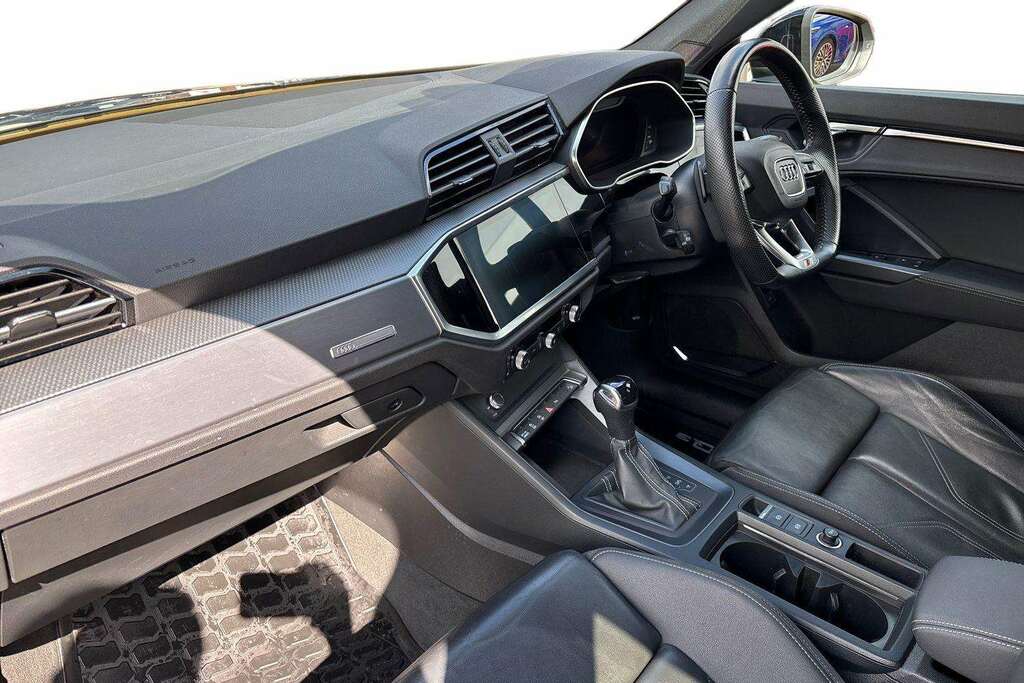 Audi Q3 35 Tfsi Edition 1 S Tronic 2020 LR70YVK Grey #2