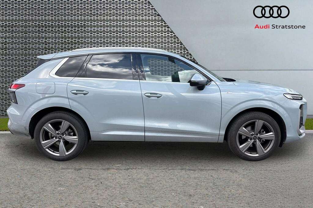 Audi Q3 1.5 Tfsi S Line S Tronic 2025 DN75AOX Grey #3