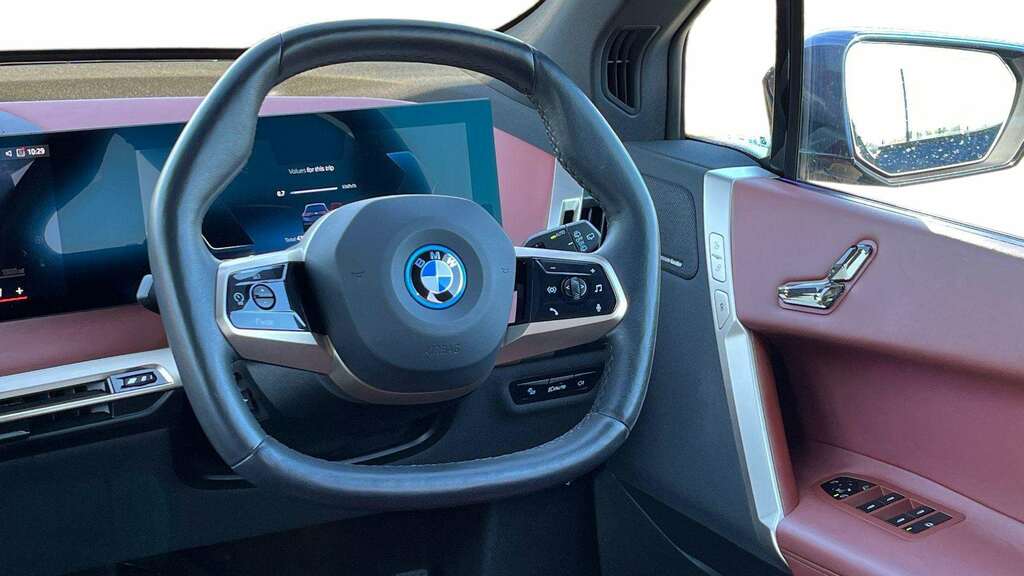 BMW iX 385Kw Xdrive50 M Sport 111.5Kwh 2023 LO73XCA Blue #5