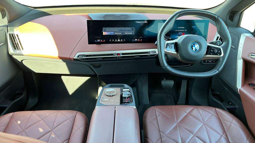 BMW iX 385Kw Xdrive50 M Sport 111.5Kwh 2023 LO73XCA Blue #4