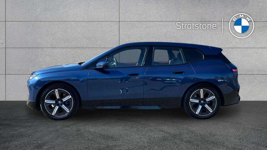 BMW iX 385Kw Xdrive50 M Sport 111.5Kwh 2023 LO73XCA Blue #3
