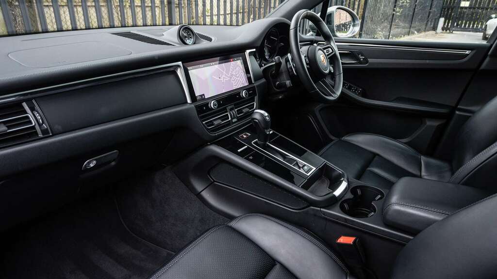 Porsche Macan T S-a 2024 RE74UXA Silver #4