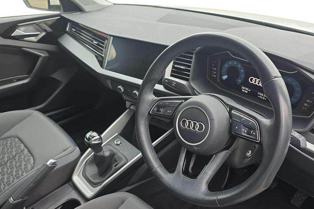 Audi A1 30 Tfsi 110 Sport 2023 BT23SSO White #5