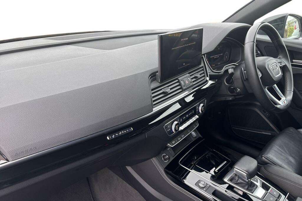 Audi Q5 40 Tdi Quattro Edition 1 S Tronic 2021 RK71KLF Black #2