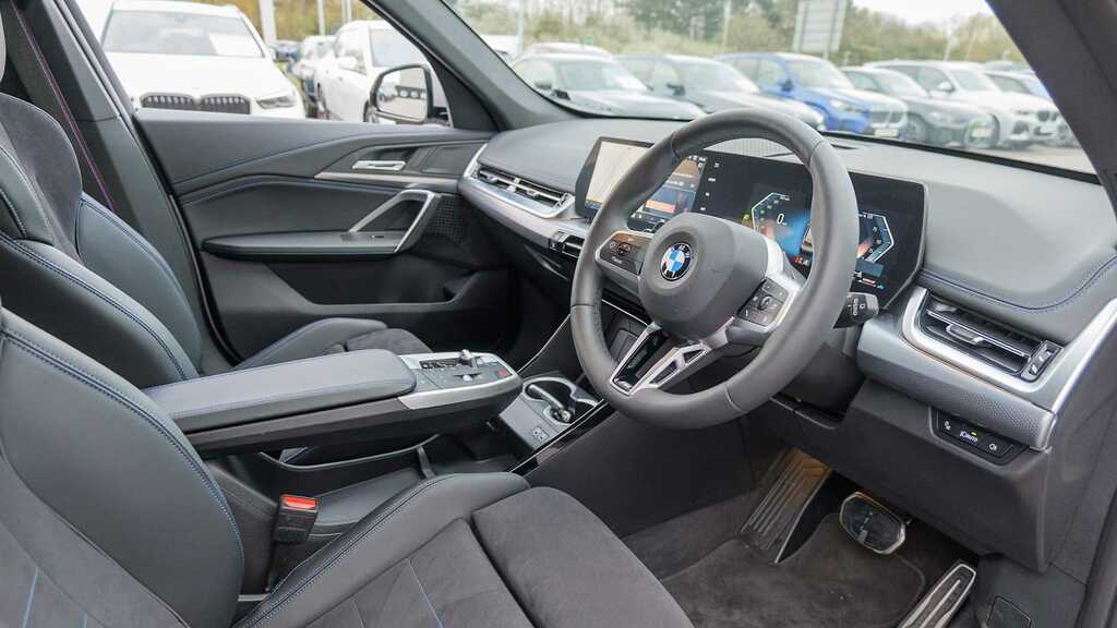 BMW X1 Sdrive 18D M Sport Step 2025 YB25OJY Silver #5