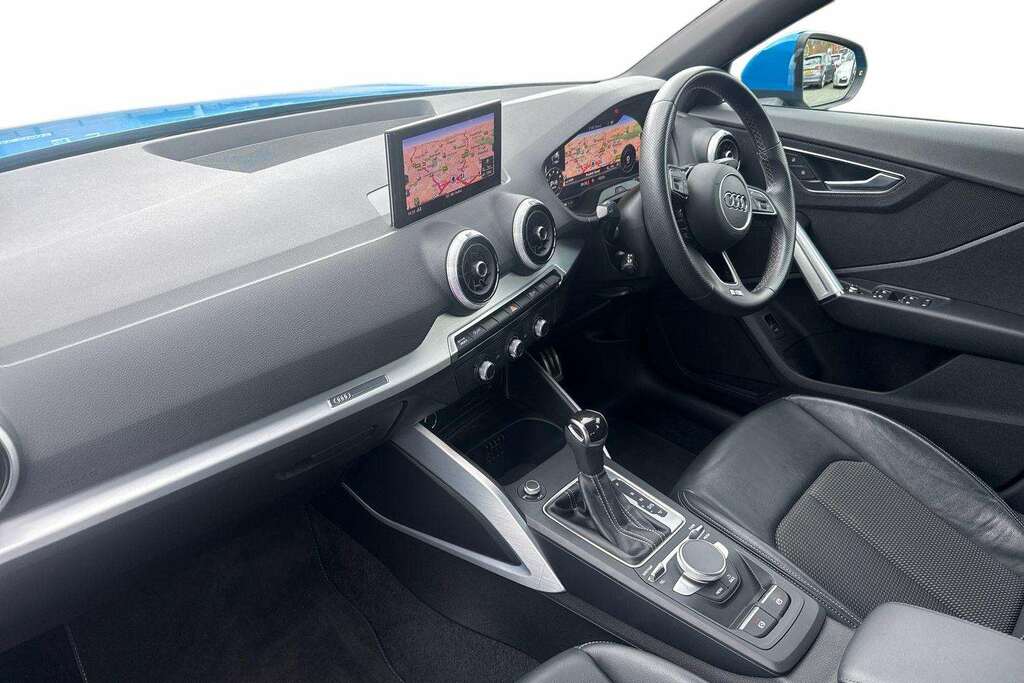 Audi Q2 35 Tfsi S Line S Tronic 2021 BC21PXP Blue #2