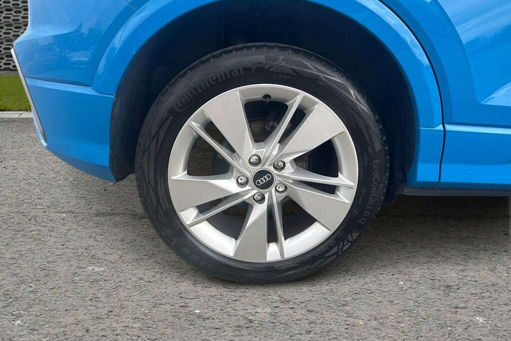 Audi Q2 35 Tfsi S Line S Tronic 2021 BC21PXP Blue #5