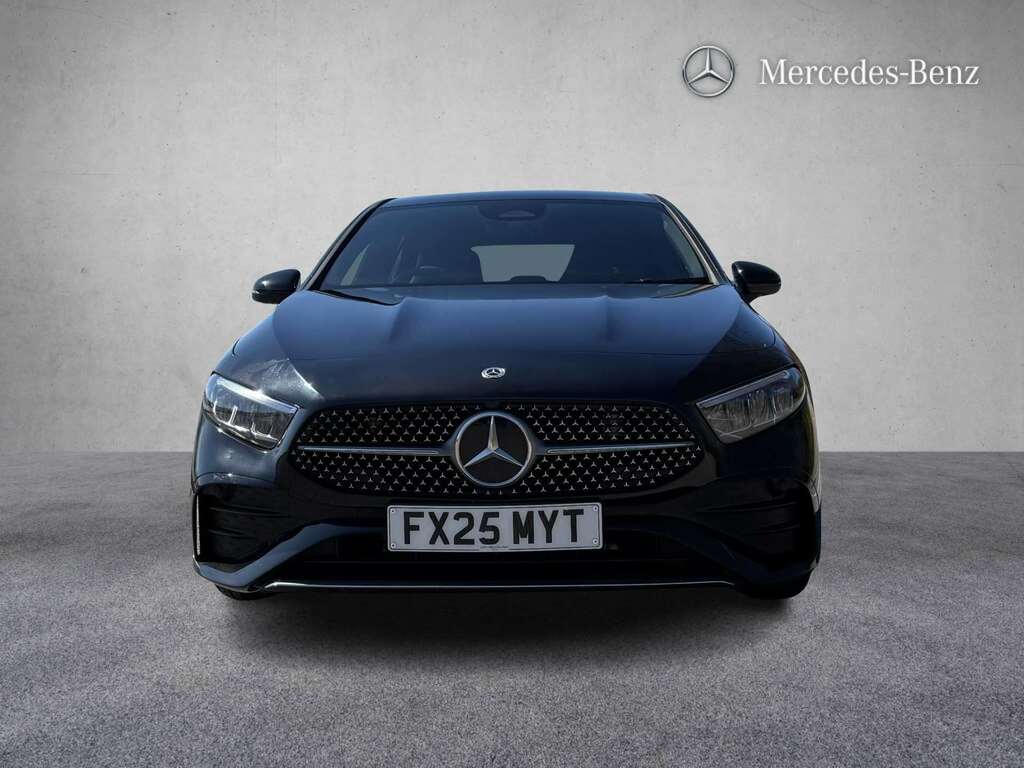 Mercedes-Benz A Class A200 Amg Line Executive 2025 FX25MYT Black #5