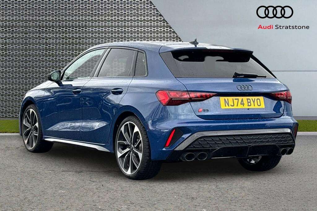 Audi A3 S3 Tfsi Black Edition Quattro S Tronic 2024 NJ74BYO Blue #3