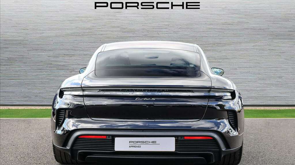 Porsche Taycan Turbo S 2025 Black #6