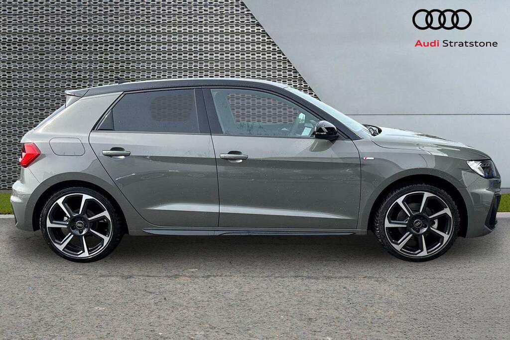 Audi A1 30 Tfsi Black Edition 2026 VO26ESU Grey #4