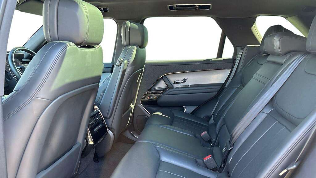 Land Rover Range Rover Sport 3.0 D300 Dynamic Se 2024 KO73MYU Grey #4