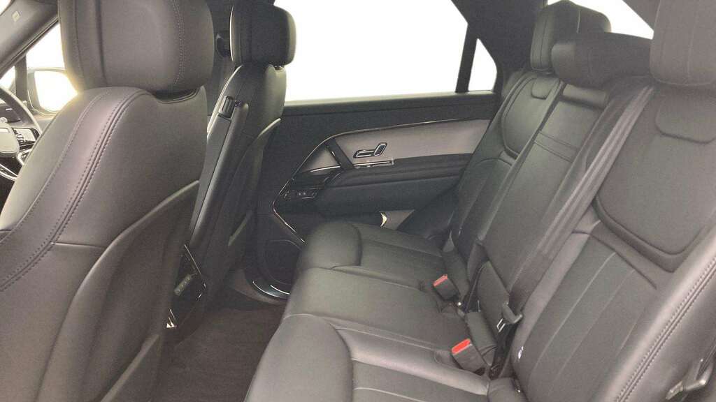 Land Rover Range Rover Sport 3.0 P460e Edition 2025 Grey #4