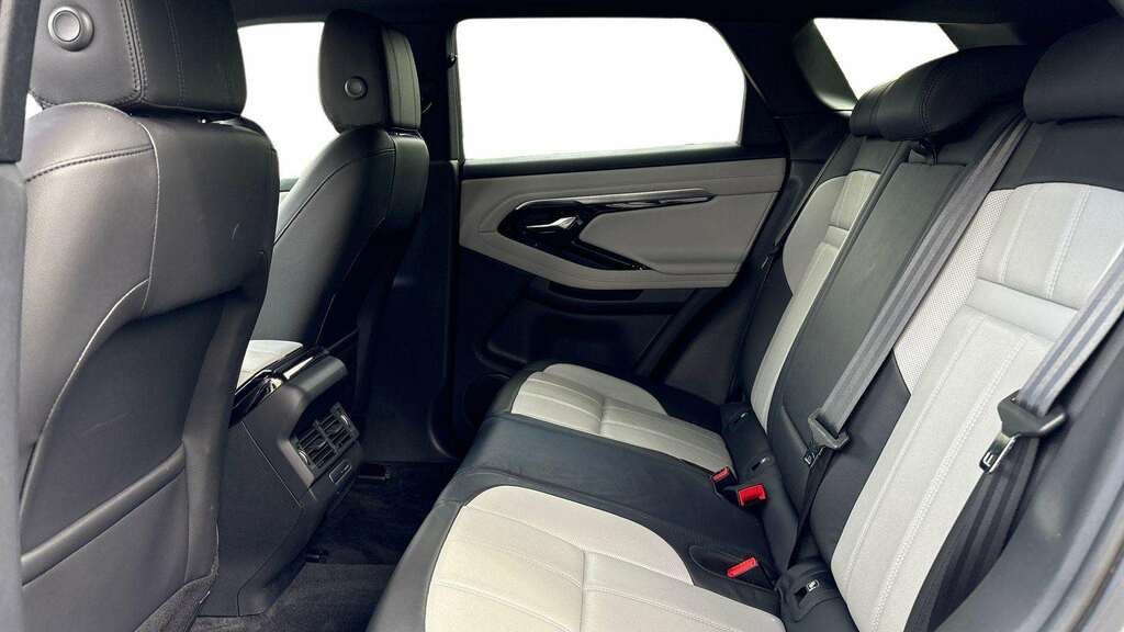 Land Rover Range Rover Evoque 2.0 D180 R-dynamic Se 2019 FP19EWC Silver #4