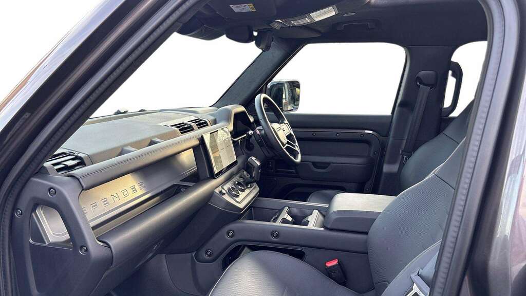Land Rover Defender 110 4.4 P635 Octa 110 2025 FP25EOY Grey #3
