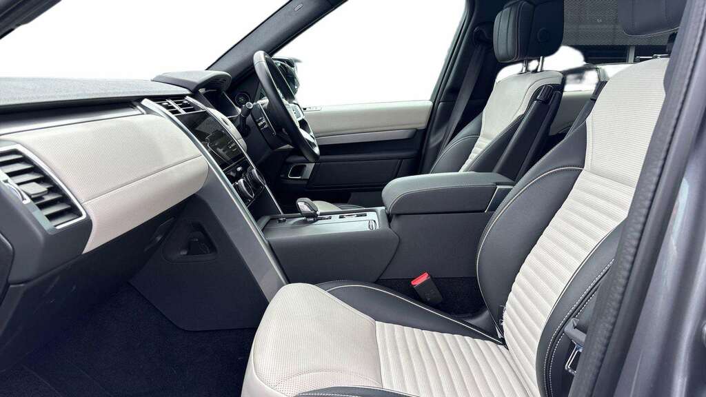 Land Rover Discovery 3.0 D300 R-dynamic Hse 2023 BA73YYP Grey #3