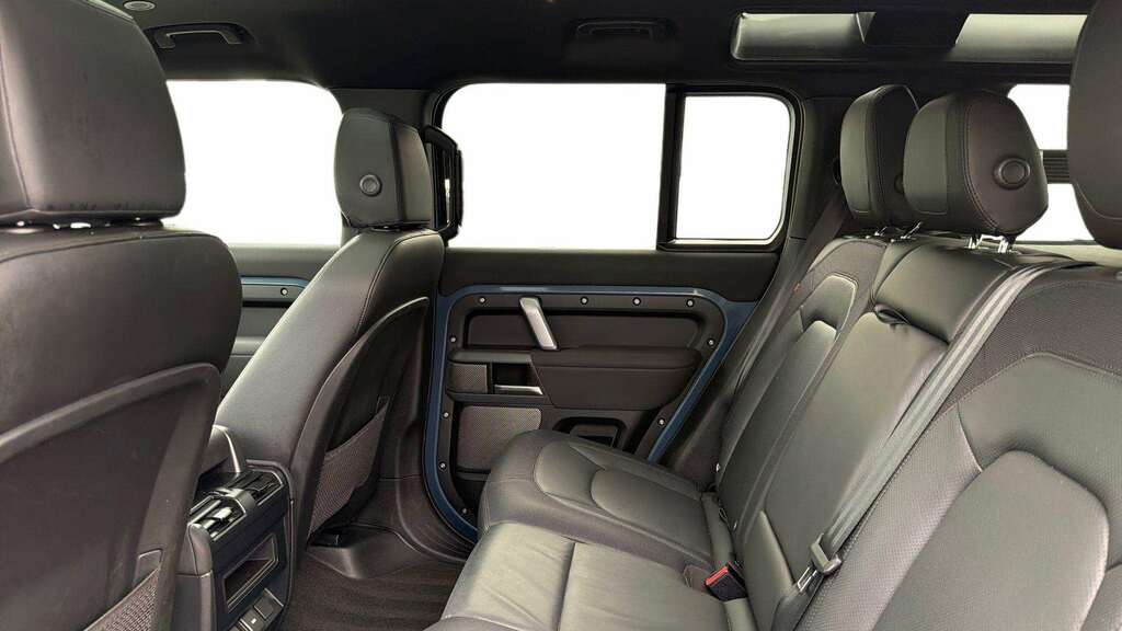Land Rover Defender 110 3.0 D250 X-dynamic Se 110 2023 BP23TZS Blue #4