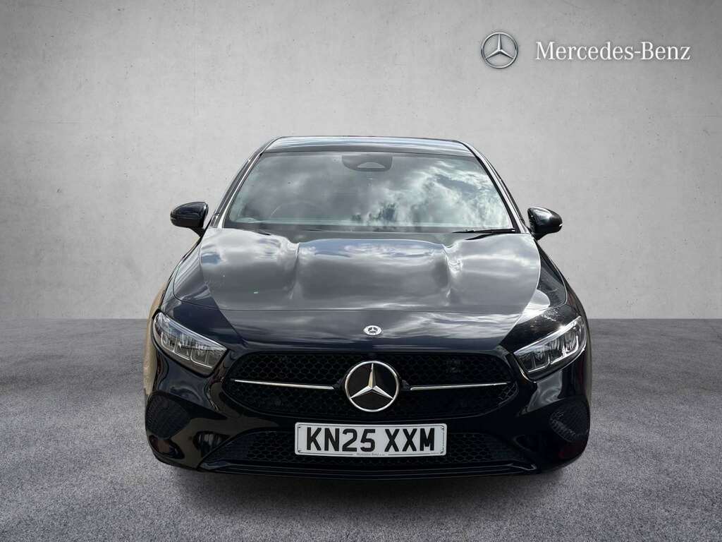 Mercedes-Benz A Class A180 Sport Edition 2025 KN25XXM Black #4