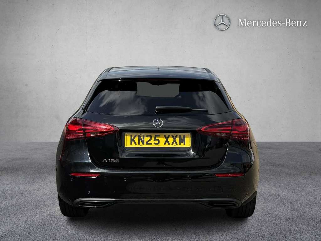 Mercedes-Benz A Class A180 Sport Edition 2025 KN25XXM Black #6