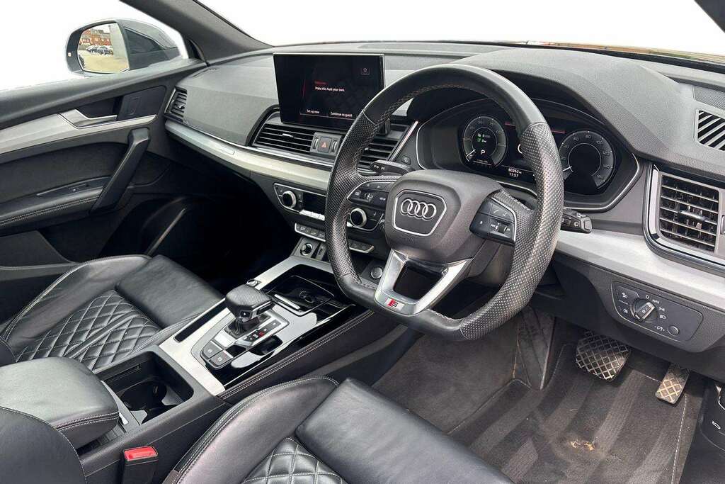 Audi Q5 55 Tfsi E Quattro Competition S Tronic 2021 MT71AEC Black #6