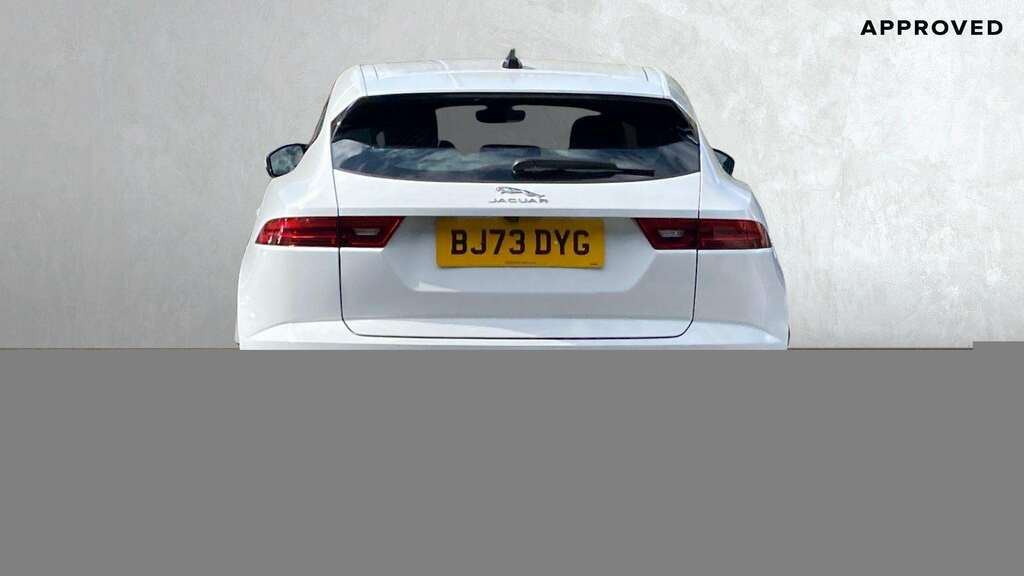 Jaguar E-Pace 1.5 P300e R-dynamic S 2023 BJ73DYG White #6