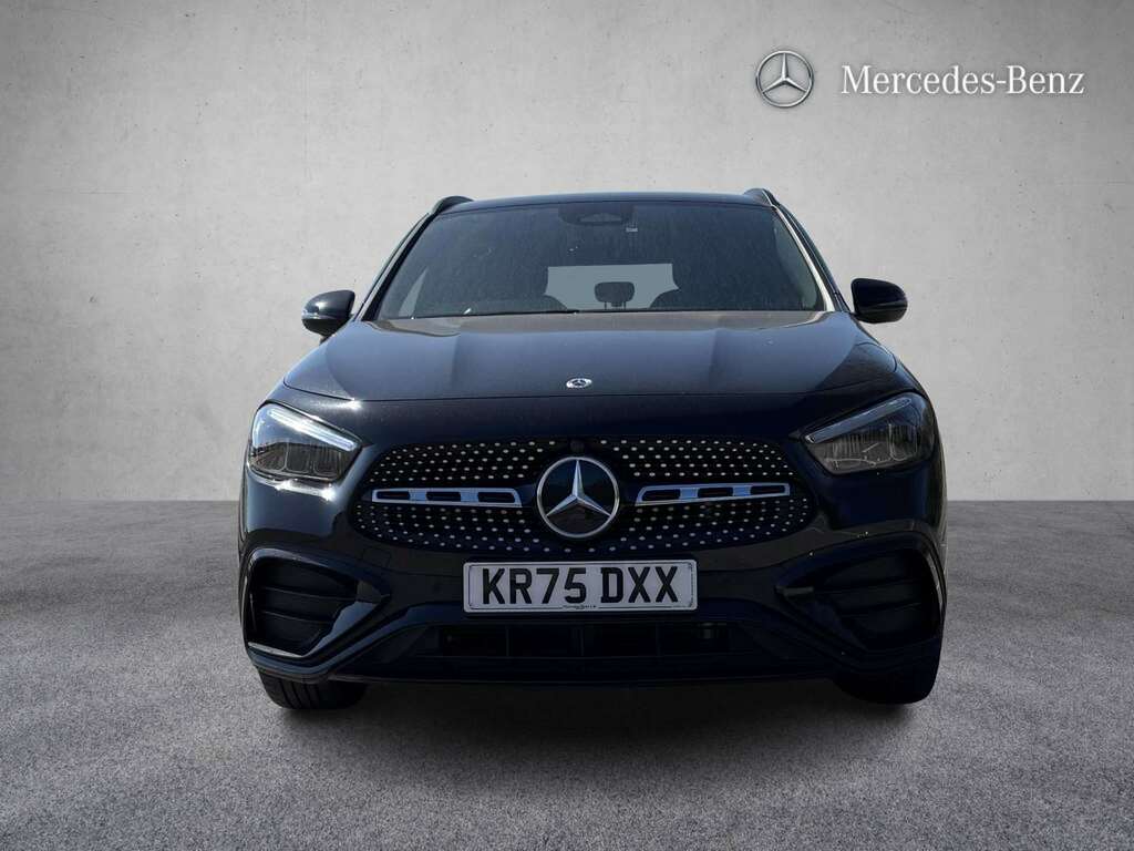 Mercedes-Benz GLA Class 200D Amg Line Premium 2025 KR75DXX Black #5
