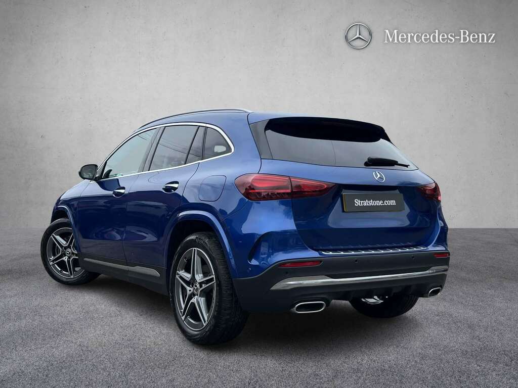Mercedes-Benz GLA Class 200 Amg Line Executive 2024 Blue