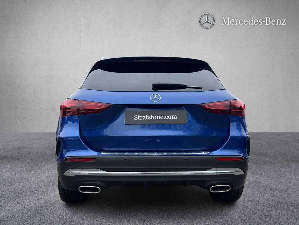 Mercedes-Benz GLA Class 200 Amg Line Executive 2024 KP24GKC Blue #4