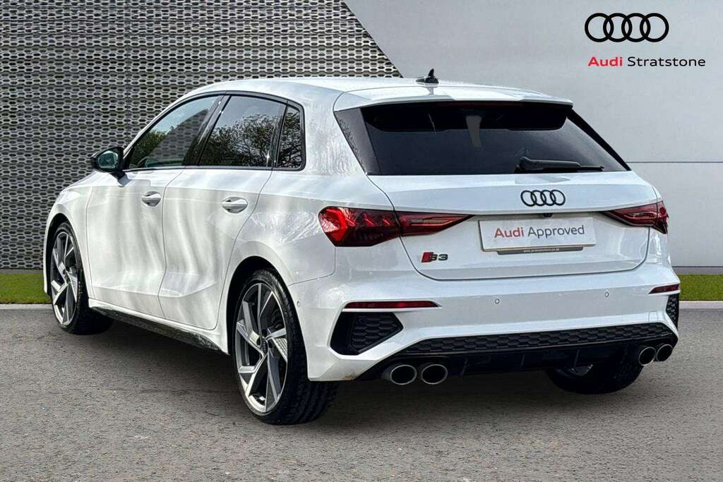Audi A3 S3 Tfsi Black Edition Quattro S Tronic 2023 DX73WVC White #3