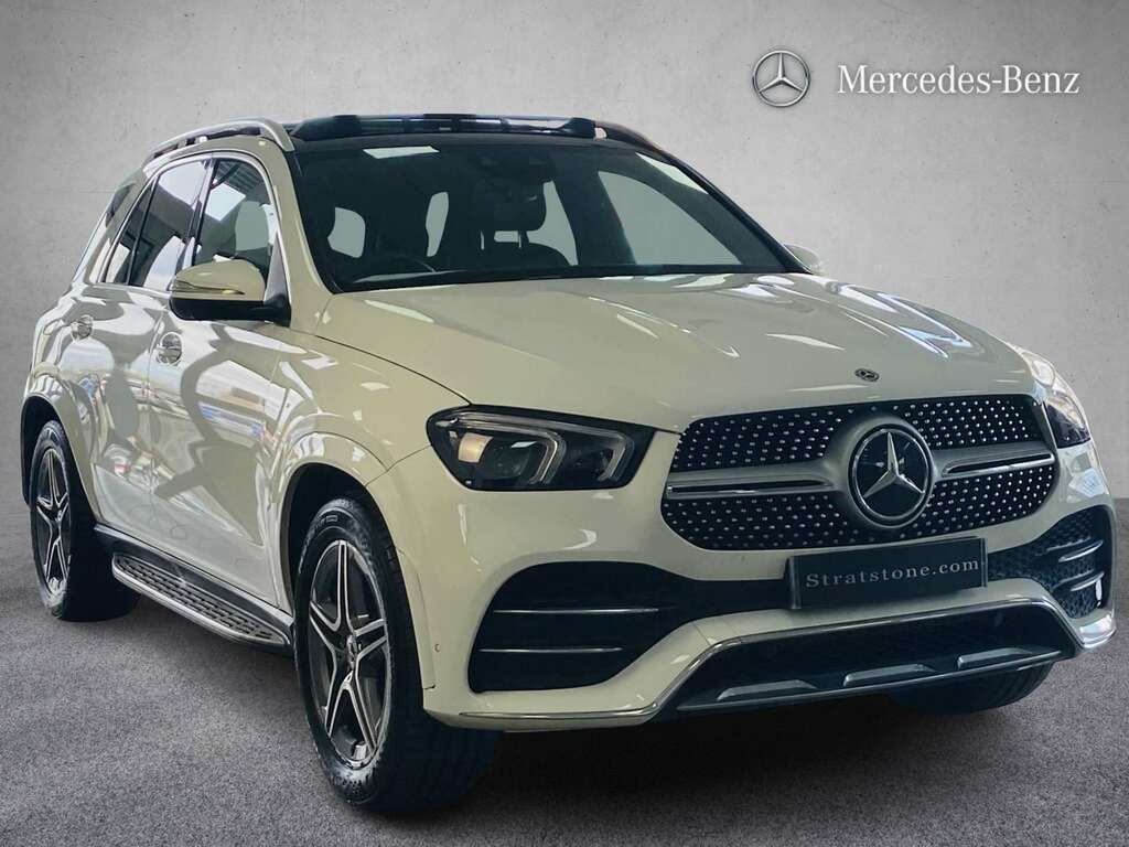 Mercedes-Benz GLE Class 300D 4Matic Amg Line Prem 9G-tron 7 St 201 White