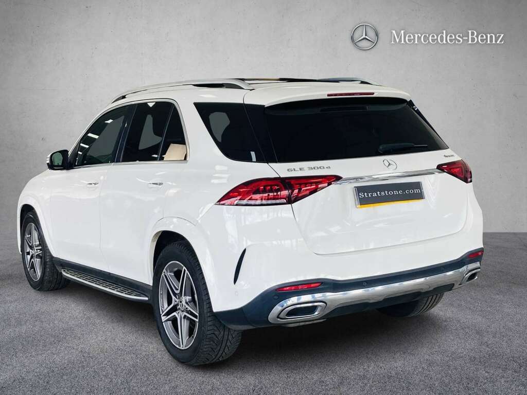 Mercedes-Benz GLE Class 300D 4Matic Amg Line Prem 9G-tron 7 St 201 SC69XMX White #4