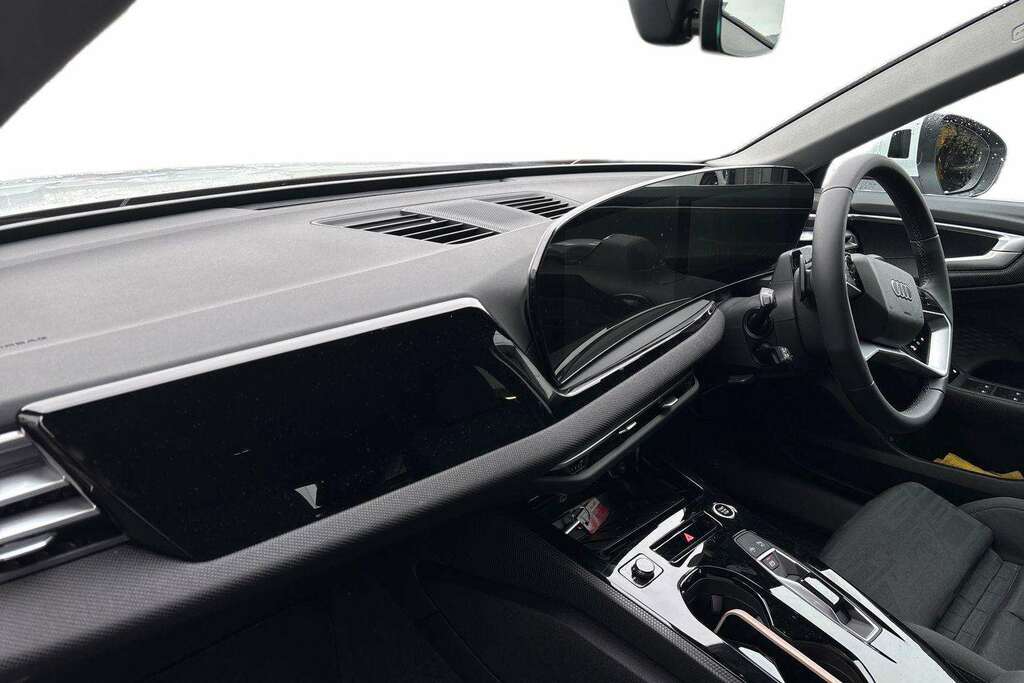Audi A5 2.0 Tfsi 299 E Quattro Sport S Tronic 2026 VK26JKN White #2