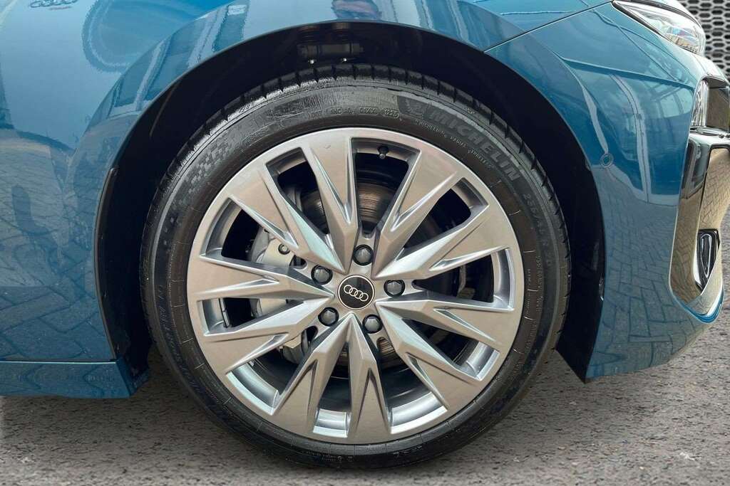 Audi A6 270Kw Performance 100Kwh Sport 2025 DF75GHZ Blue #5